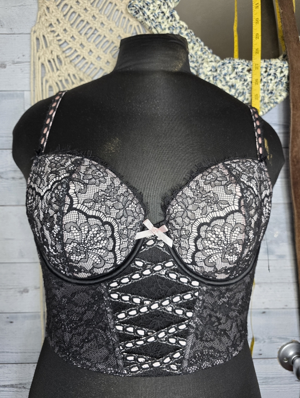 Victoria's Secret Ribbon Slot Bra Top Black Pink Lace Coquette Romantic Gothic